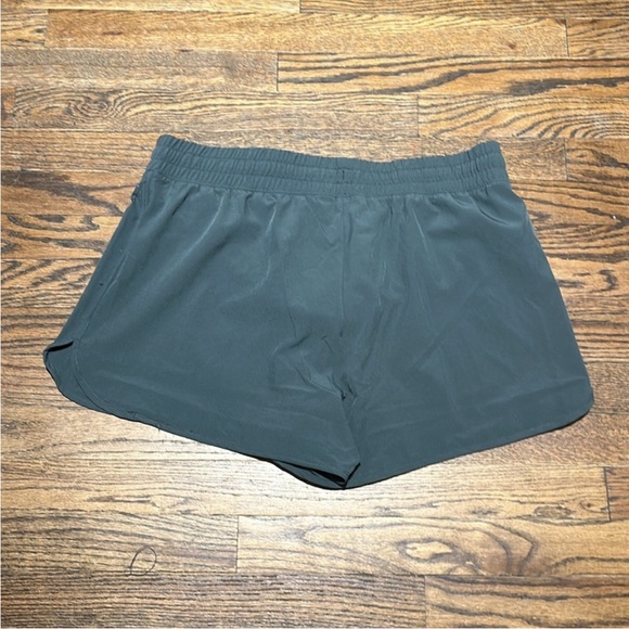 Velocity Shorts Large - Picture 2 of 2